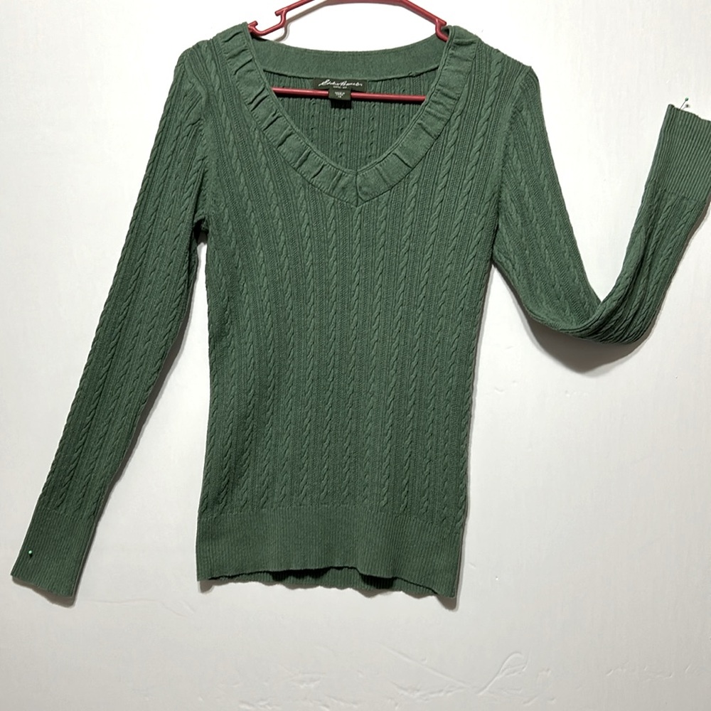 Eddie Bauer Long sleeve Cable Knit Sweater